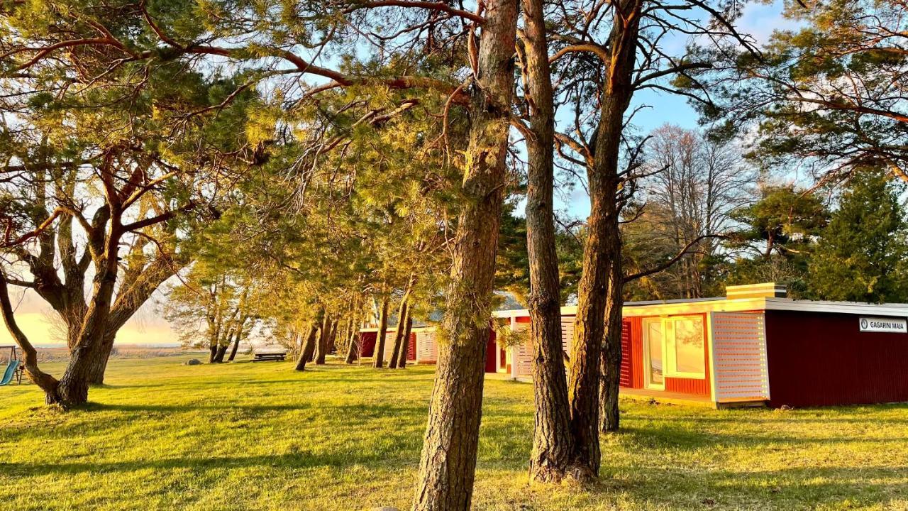 Kosmonautika Puhkekeskus Hotel Kabli Buitenkant foto