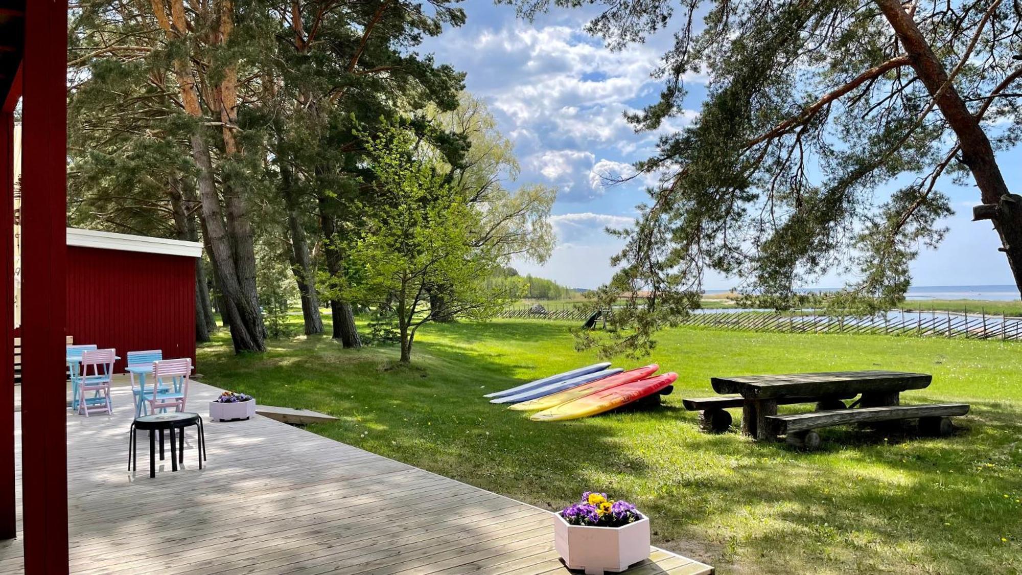 Kosmonautika Puhkekeskus Hotel Kabli Buitenkant foto