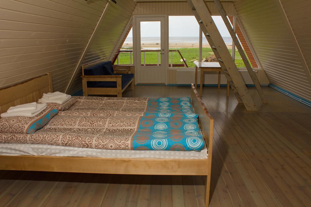 Kosmonautika Puhkekeskus Hotel Kabli Buitenkant foto